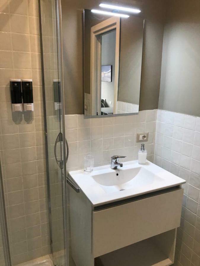 La Dimora Dell'Avvocato Apartment Napoli Bagian luar foto
