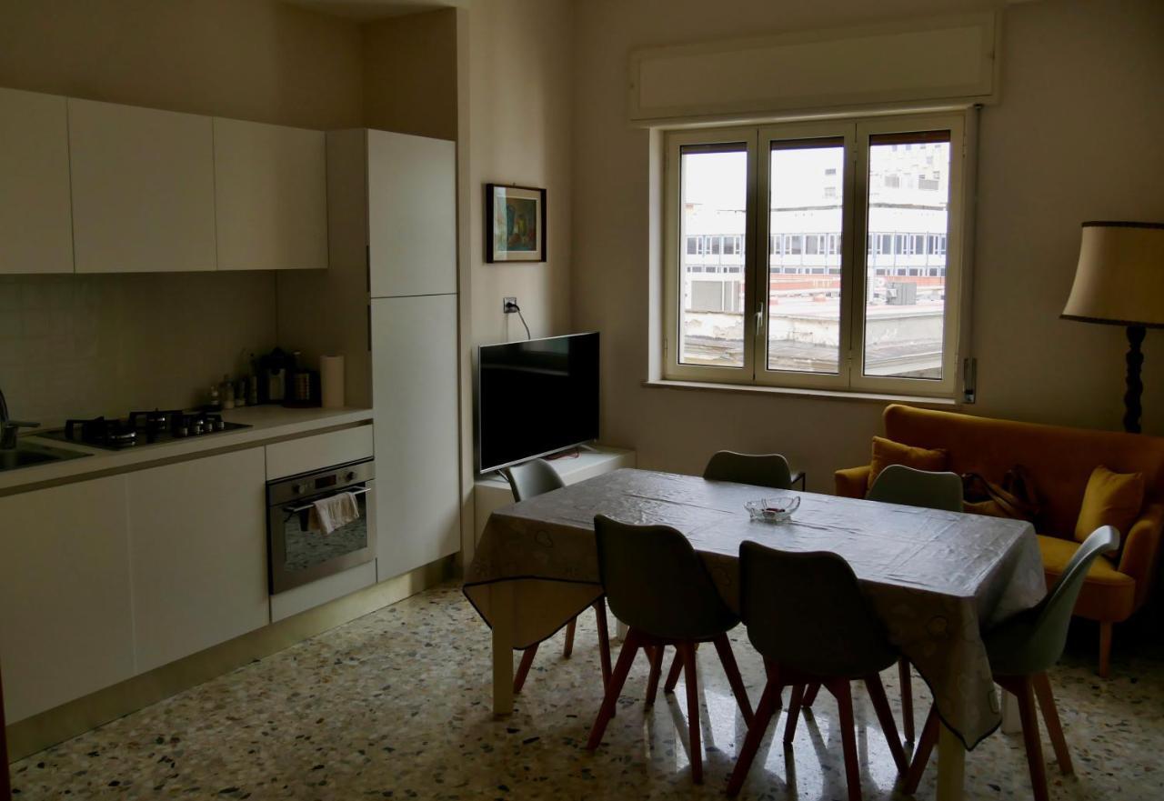 La Dimora Dell'Avvocato Apartment Napoli Bagian luar foto