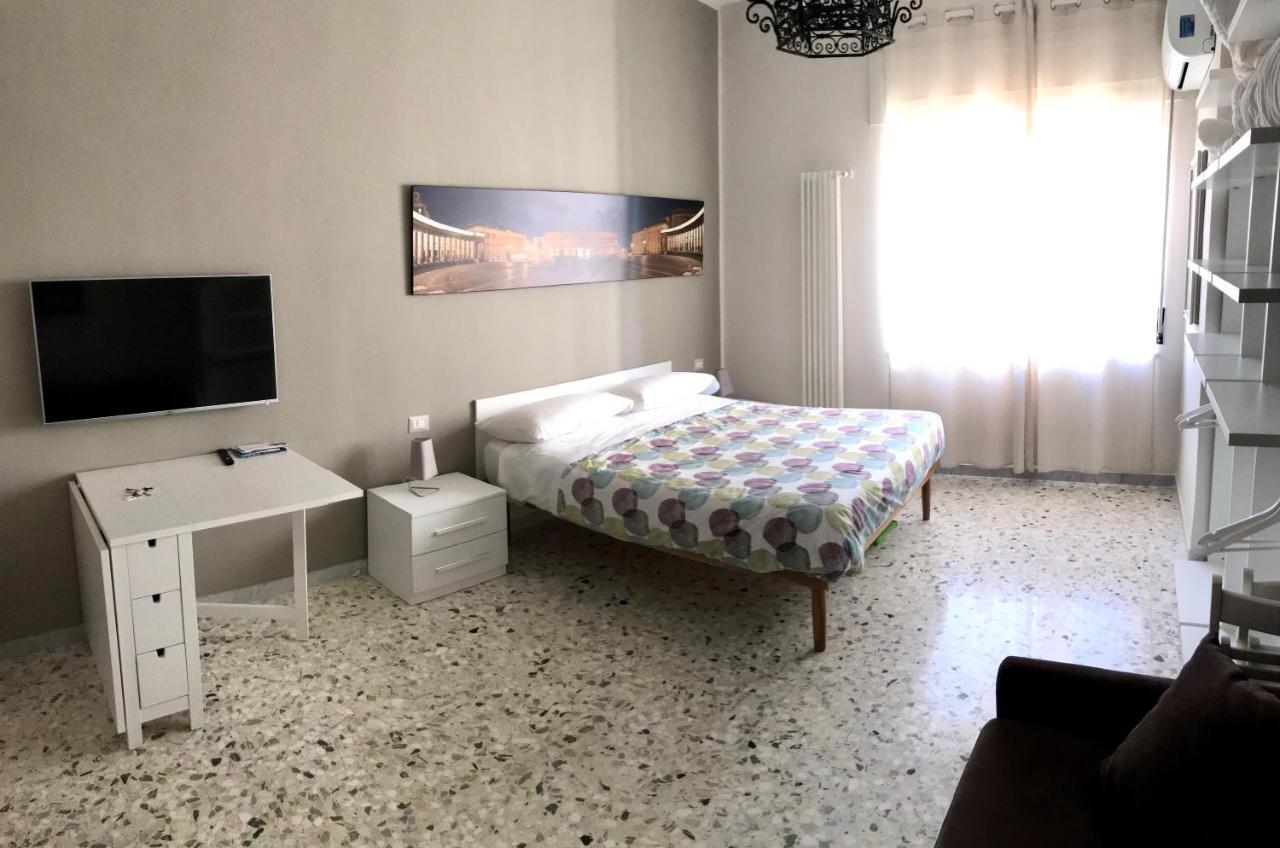 La Dimora Dell'Avvocato Apartment Napoli Bagian luar foto