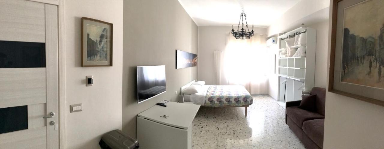 La Dimora Dell'Avvocato Apartment Napoli Bagian luar foto