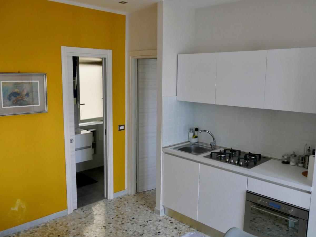 La Dimora Dell'Avvocato Apartment Napoli Bagian luar foto