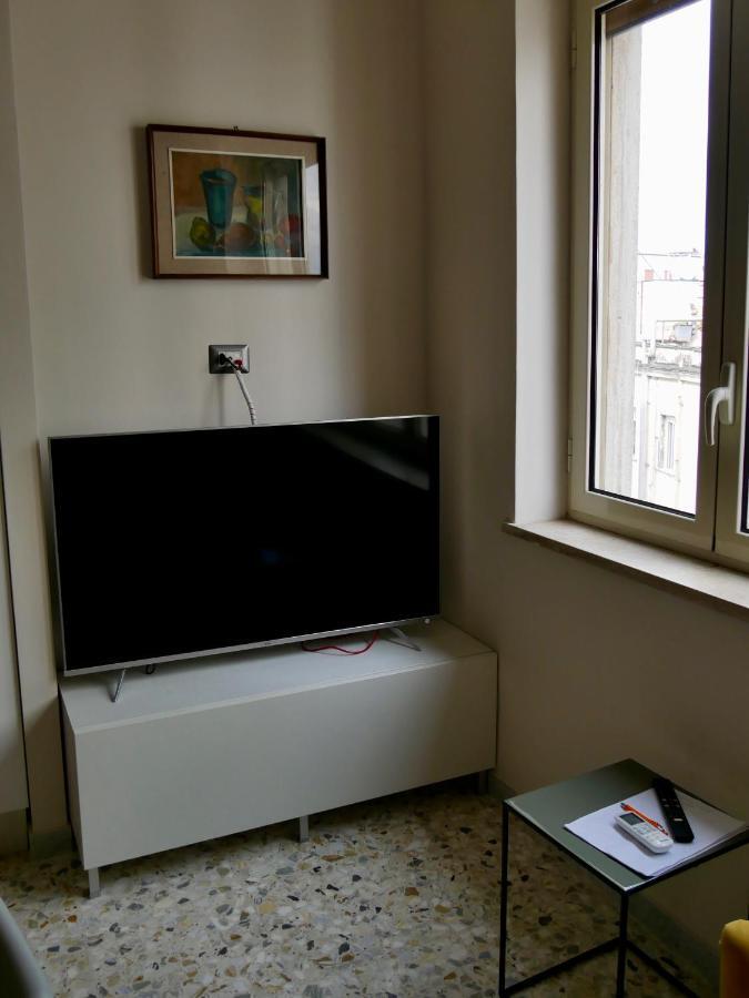 La Dimora Dell'Avvocato Apartment Napoli Bagian luar foto